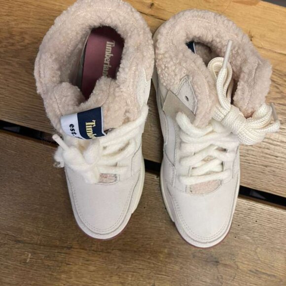 TIMBERLAND WOMEN'S RETRO SWIFT HIGH TOP LACE SNEAKE NATURAL SUEDE A431J-EUP - Picture 6 of 8